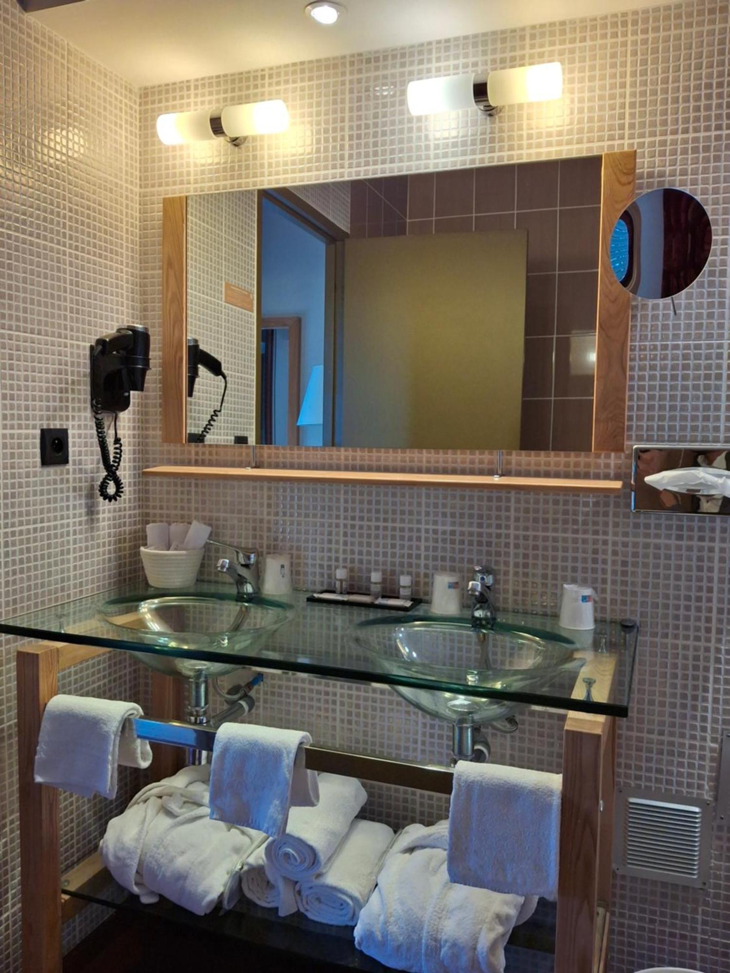 Hotel Tour Maje Rodez Esterno foto